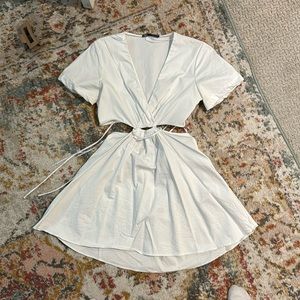 white minidress with cutout - ZARA size S